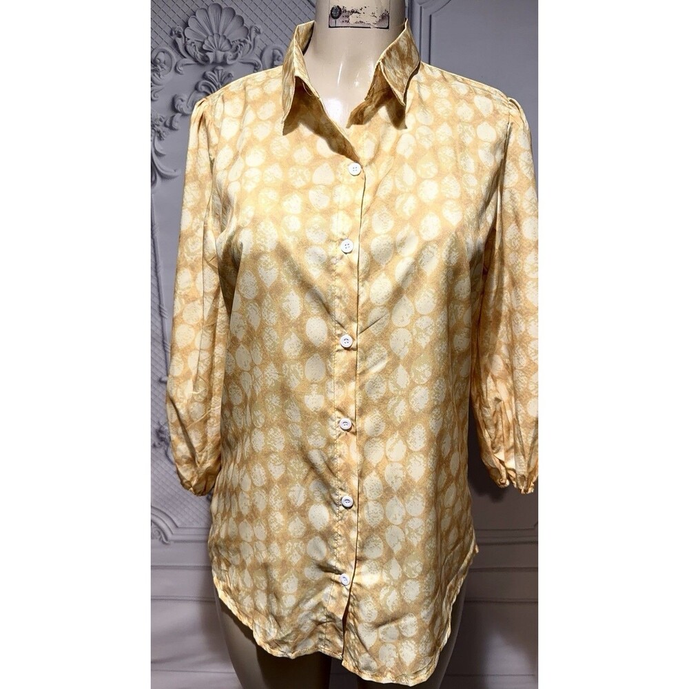 Women’s Blouse Size S